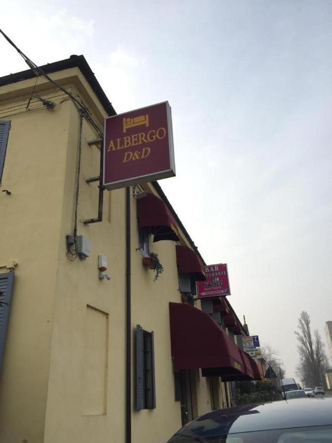 Hotel Ded 1 Checkin A Richiesta Parma Bagian luar foto